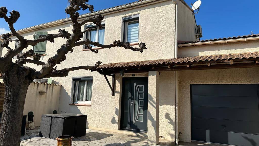 Volets roulants gris anthracite électriques à Apt 