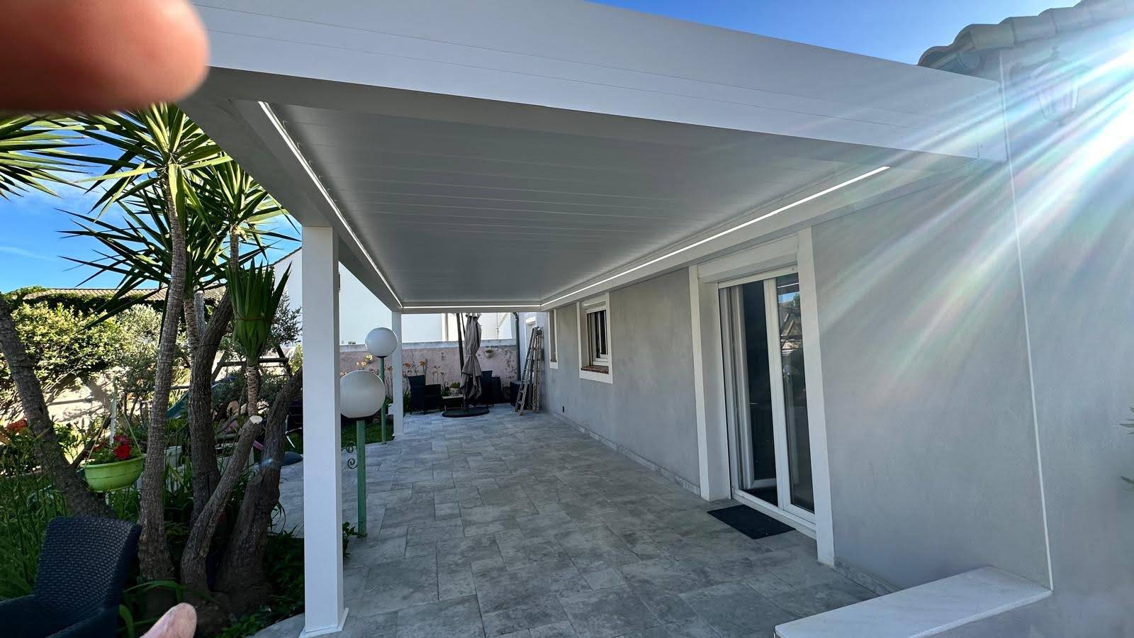 Quels sont les avantages des pergolas bioclimatiques ?